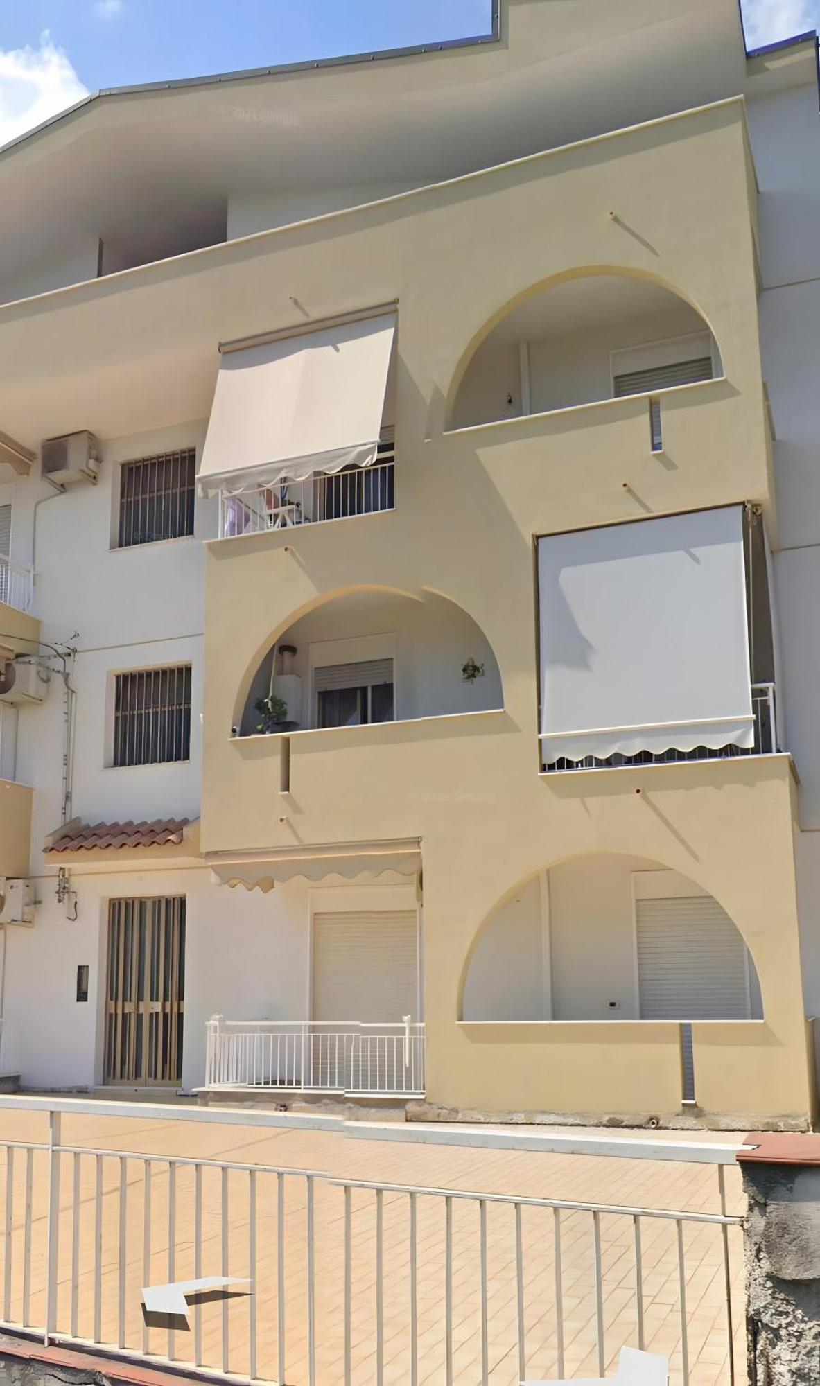 Chiara Home Apartment Giardini Naxos Exteriör bild